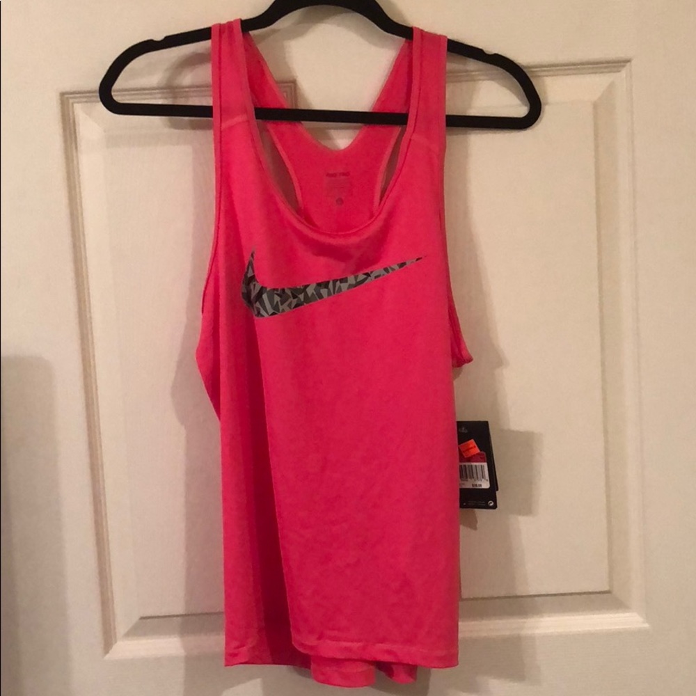 NWT Nike Dri Fit Tank - Picture 1 of 4